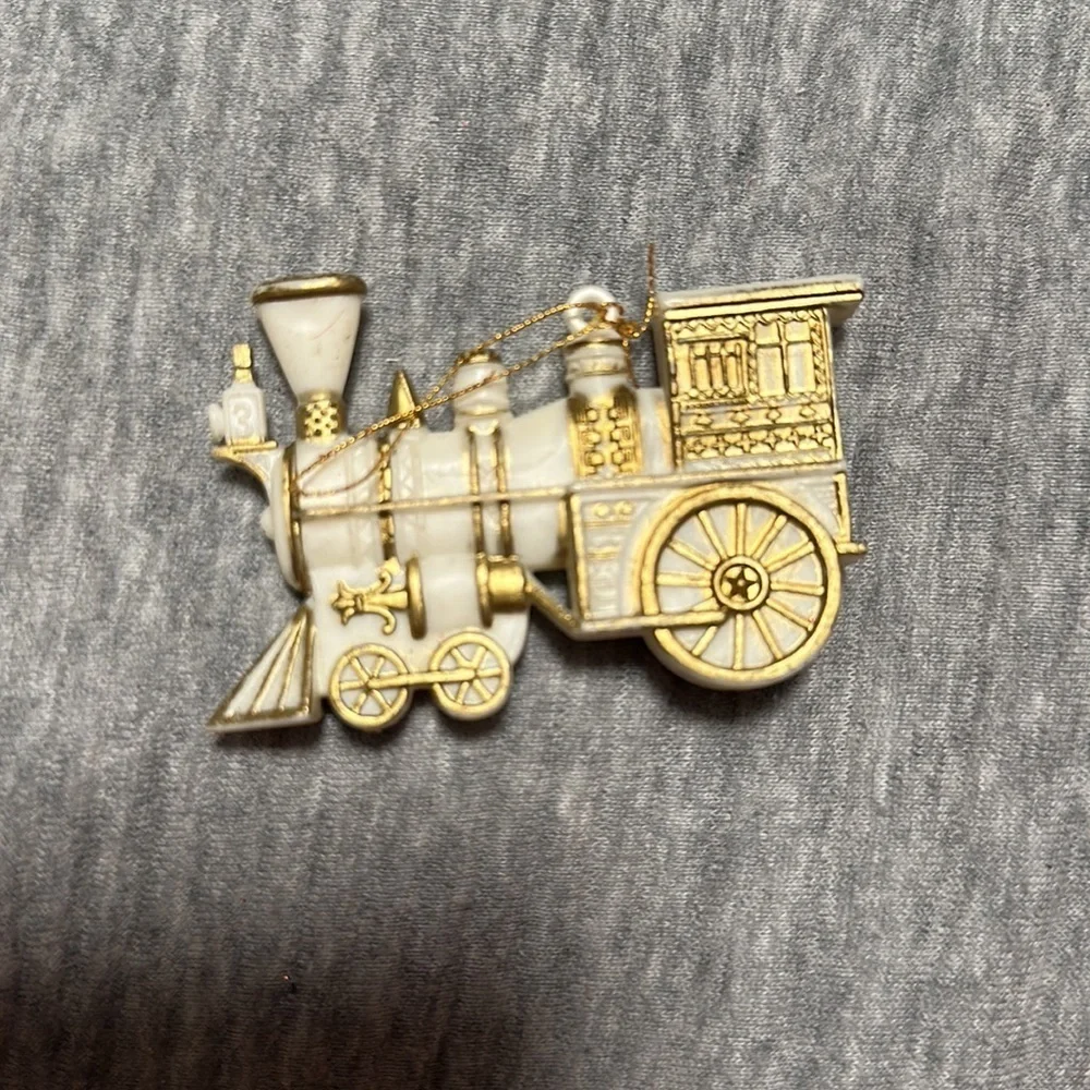 Vintage Gold & White Plastic Christmas Ornaments Lot of 10